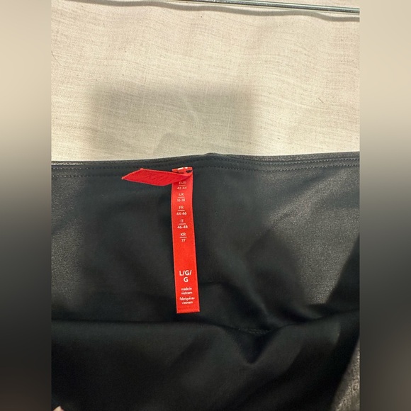 Spanx Leggings Women Large Faux Leather High Waisted Shaping Power Waist - Picture 3 of 6